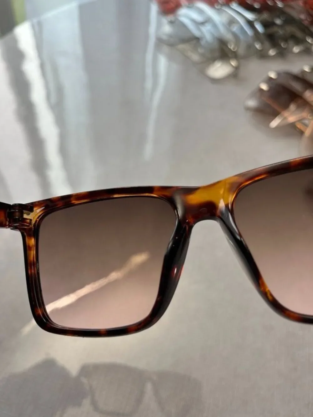 AIRE Kraz Square Sunglasses Rose Tortoise Brown Gradient Lens